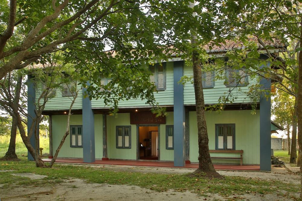 Bon Ton Antique Wooden Villas Пантай Ченанг Екстериор снимка