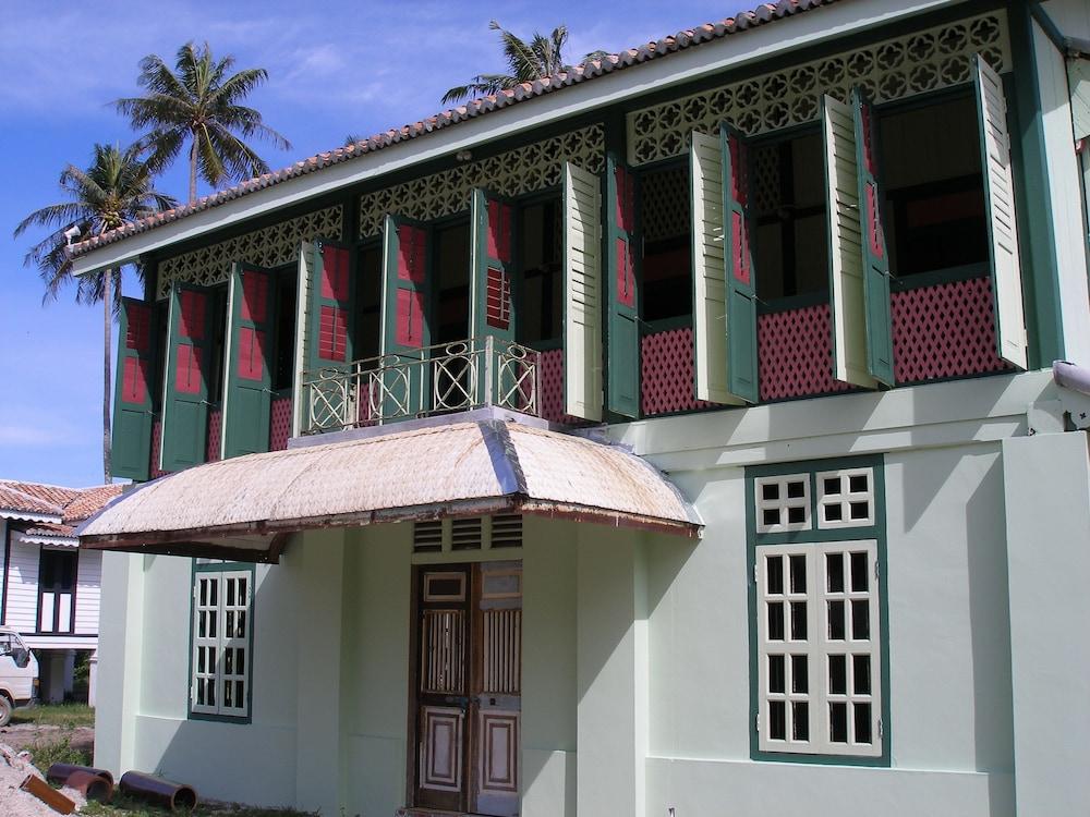 Bon Ton Antique Wooden Villas Пантай Ченанг Екстериор снимка