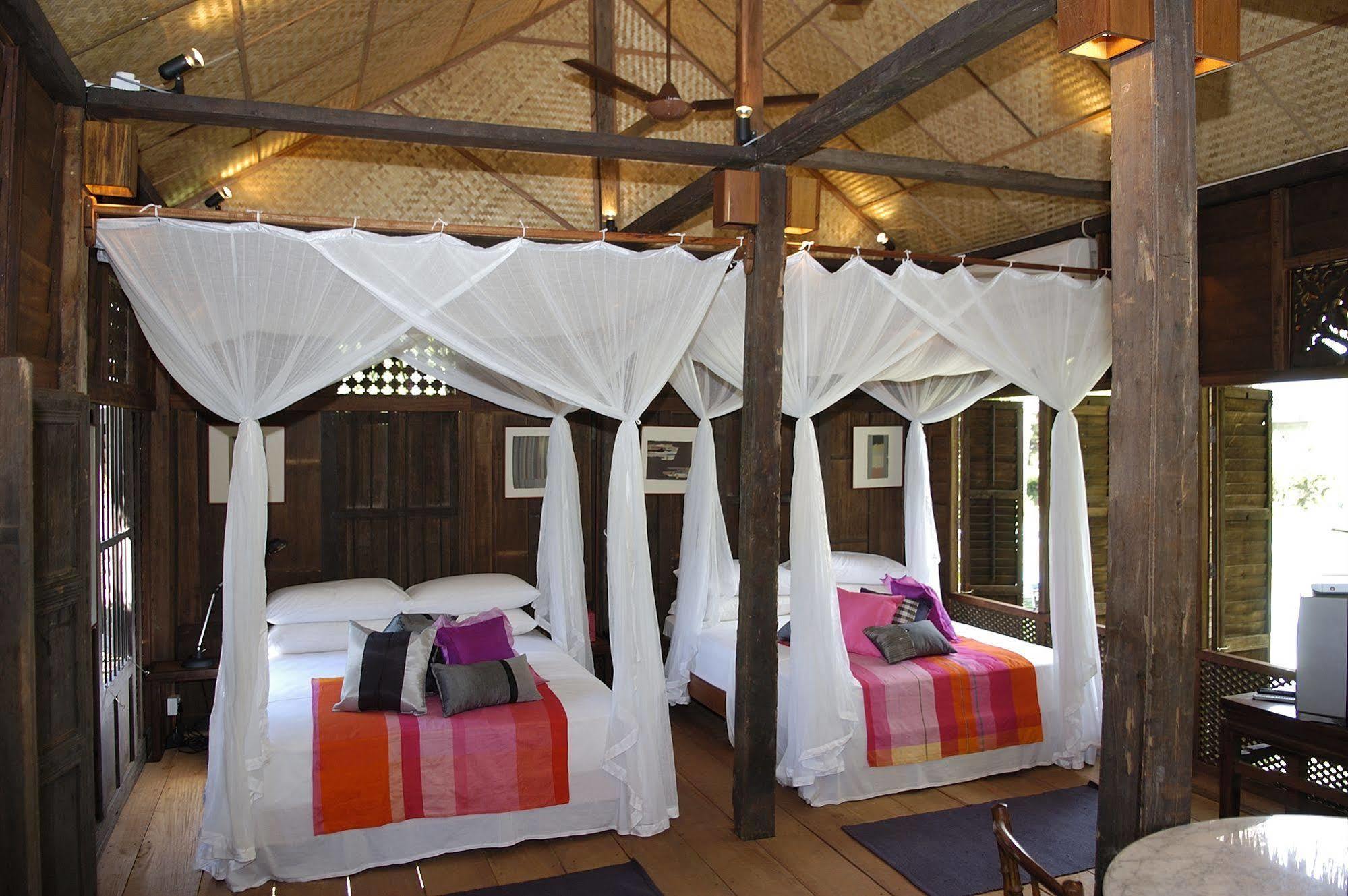 Bon Ton Antique Wooden Villas Пантай Ченанг Екстериор снимка